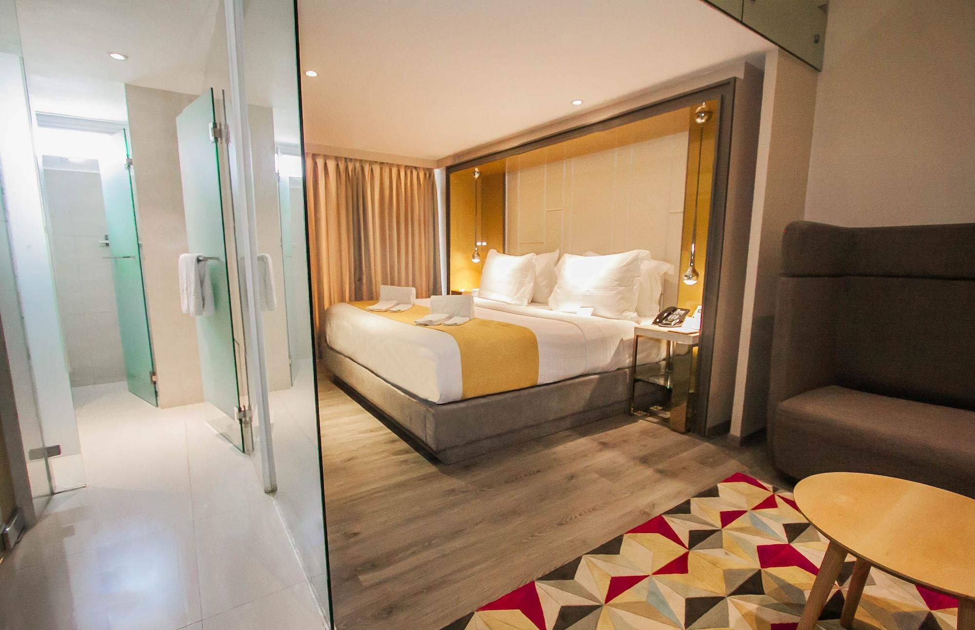 טקלובן Hotel Xyz מראה חיצוני תמונה