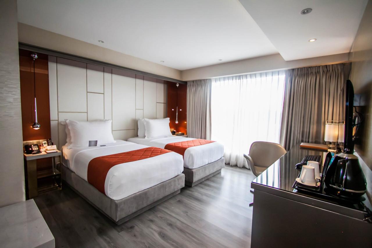טקלובן Hotel Xyz מראה חיצוני תמונה