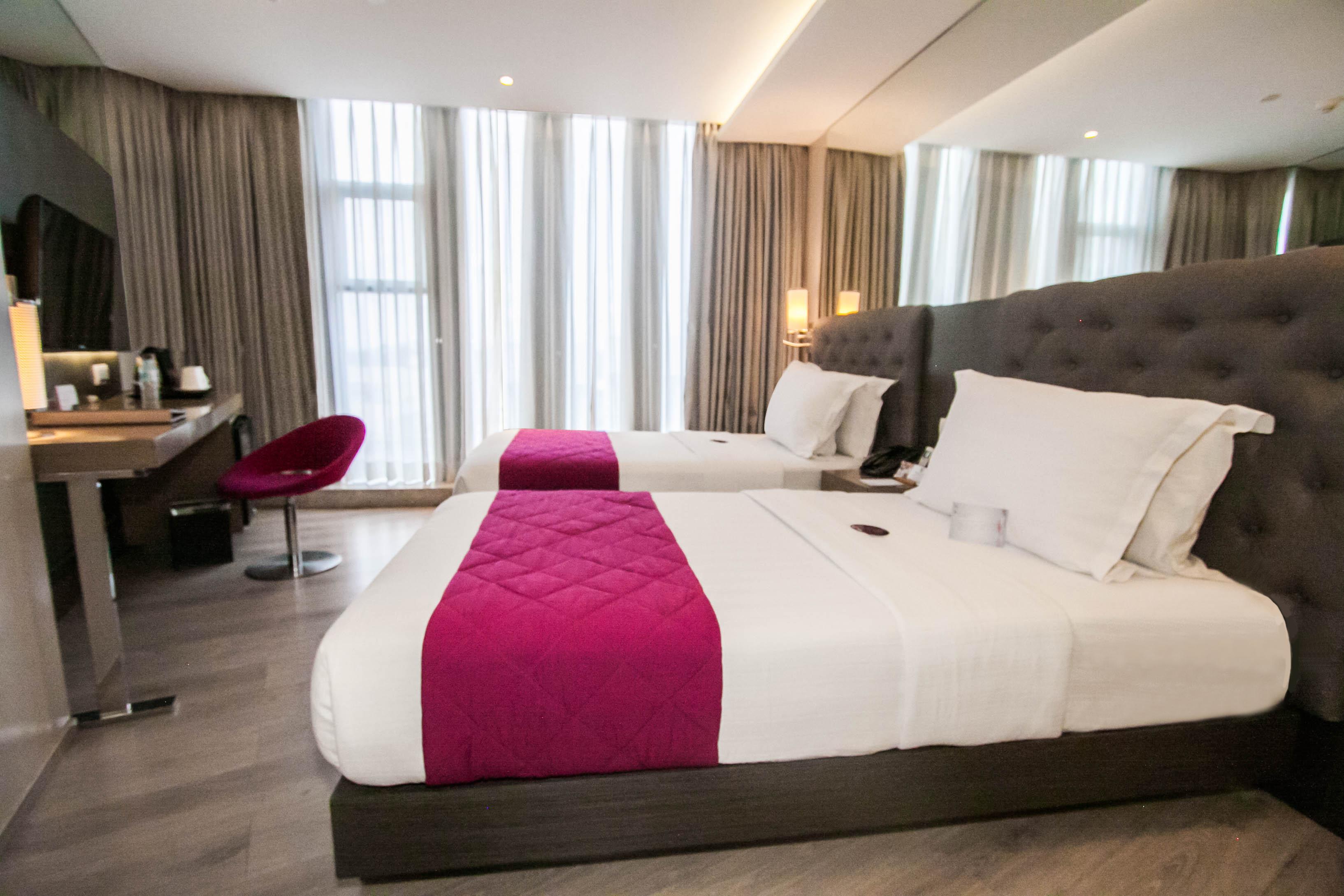 טקלובן Hotel Xyz מראה חיצוני תמונה